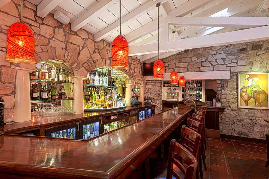 Warm Up Your Weekend: Best Cocktails and Shareables for Fall Evenings at Tarpy's